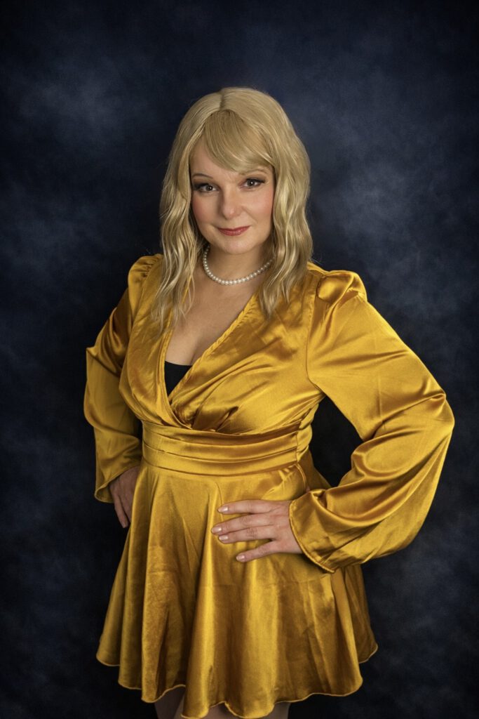 Claudia als Alice Beinecke - Addams Family Musical Nürnberg